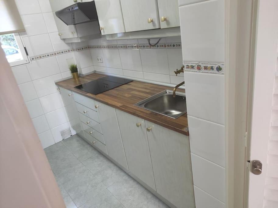 Apartamento Costa De マドリード エクステリア 写真